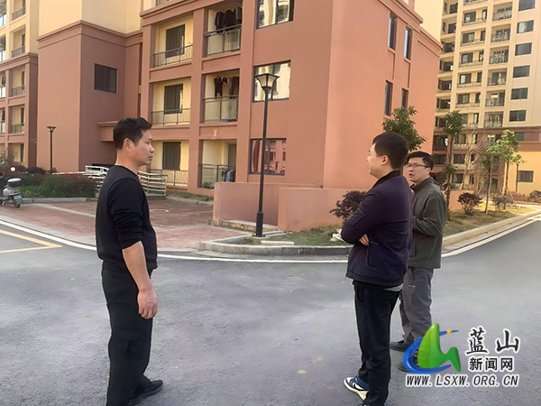 蓝山县城投公司：保安全，筑防线.jpg