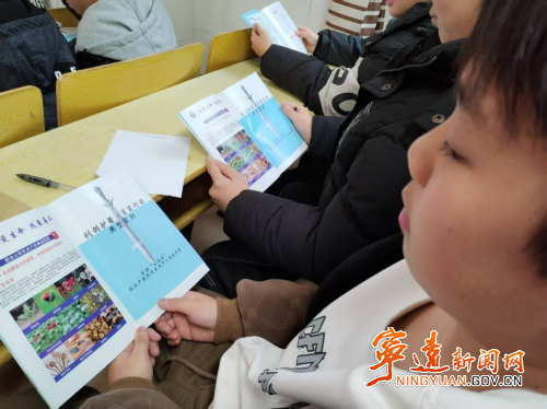 宁远水市镇：护航青春路 法治伴成长2_副本500.png