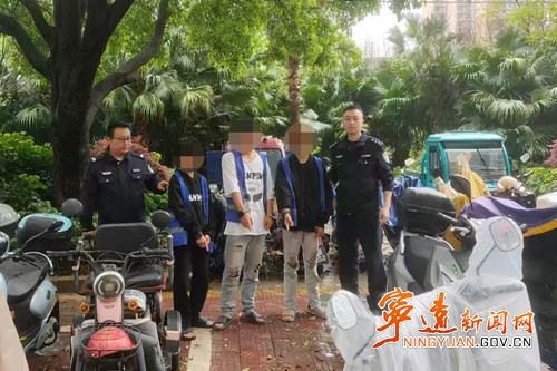寧遠公安成功抓獲一盜竊電摩團伙_副本500.jpg