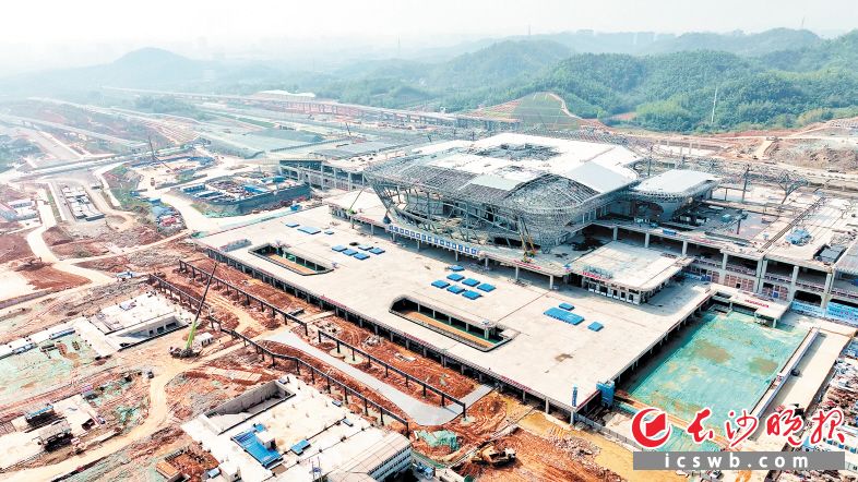 　　长沙高铁西站多个区域施工完成率达100%。长沙高铁西城建设投资有限公司供图