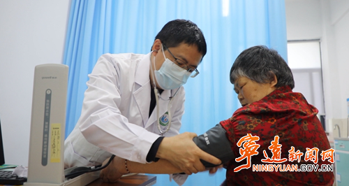 宁远：医共体让老百姓“小病不出乡”2_副本500.png
