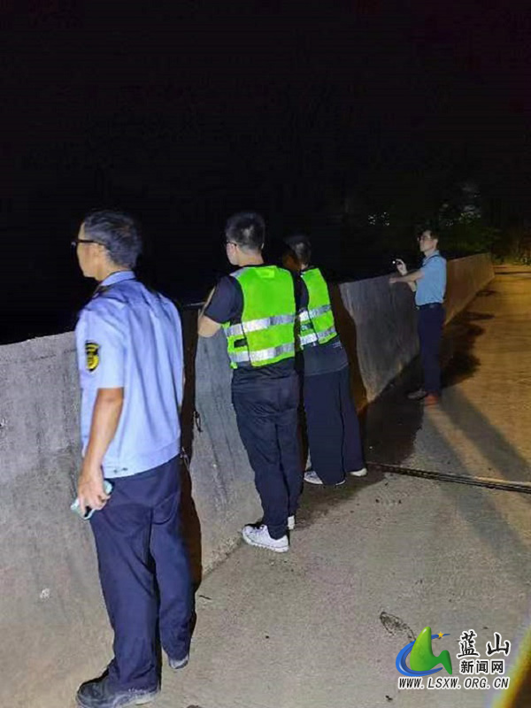 蓝山县农业农村：严厉打击非法捕捞行为 全力维护水域生态环境.jpg