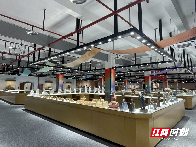 大足美学国潮珠宝产业园展厅。大足区委宣传部供图