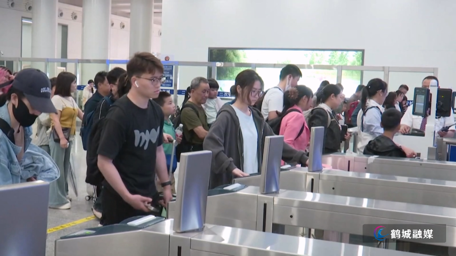 毛克文 交通.mp4_20250506_160223.936.jpg