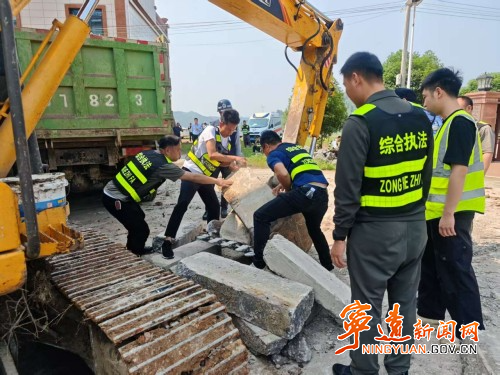 宁远鲤溪镇：违建“零容忍” 依法拆除稳秩序_副本500.jpg