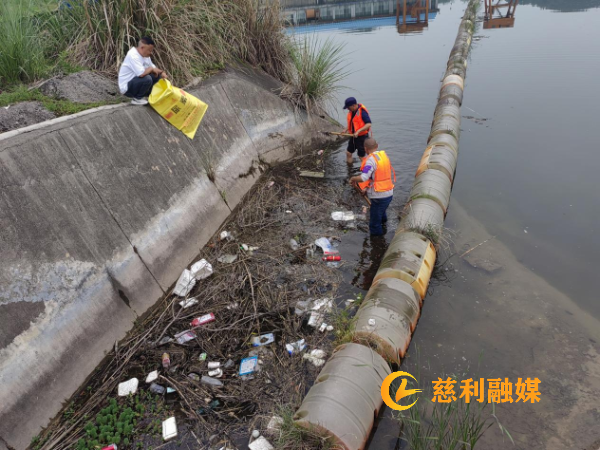 河道清理图.png