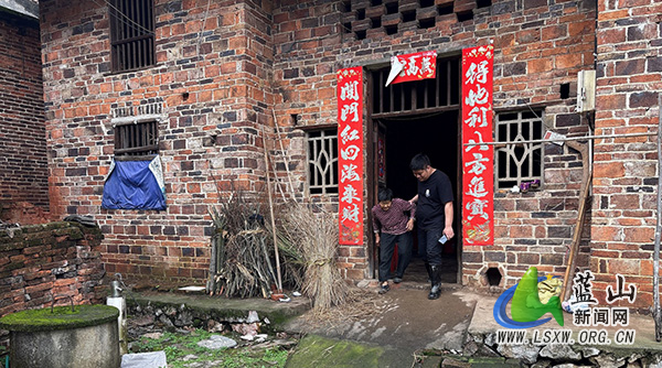祠堂圩镇开展防汛紧急转移演练.jpg