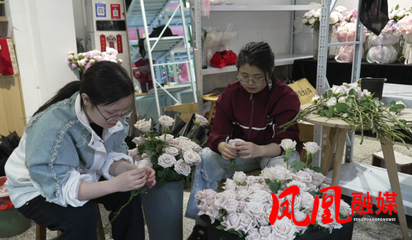 母亲节[00_06_14][20250510-145745].png