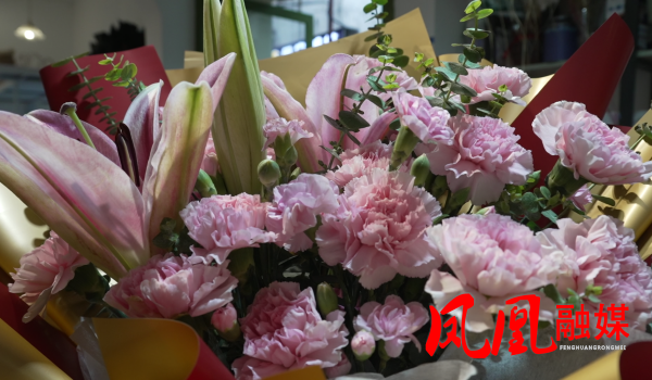 母亲节[00_02_25][20250510-145556].png