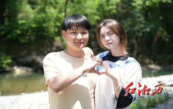 湘西小伙和俄罗斯姑娘成婚，把日子过成了两国友好的 “情书”！