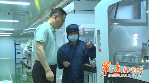 毛政深入高新区调研_副本500.jpg
