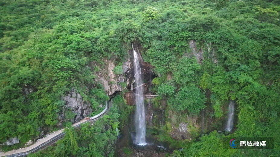 怀化市鹤城区：龙口瀑布美如画（4K）.mp4_000103.712.jpg