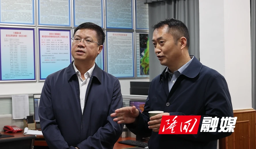杨韶辉到乡镇调研营改、乡村振兴及防汛工作
