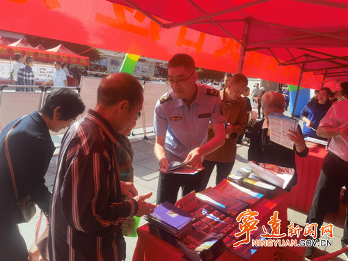 宁远县应急管理局：三位一体宣防并举_副本500.jpg