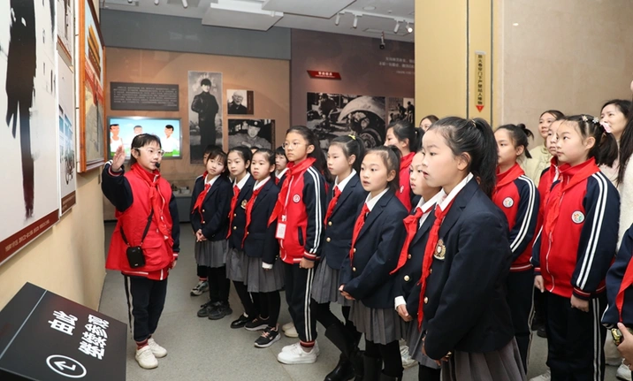 春日追“锋”记——湖南雷锋纪念馆掀起学雷锋热潮的N种打开方式