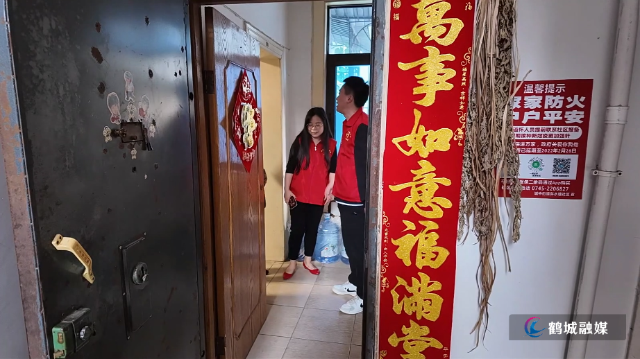 王凯勤：青春筑梦社区 践行雷锋精神（半成品）.mp4_20250520_163628.917.jpg
