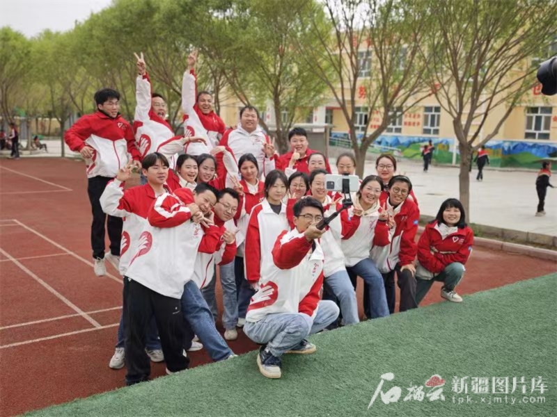 激光的青年丨丨丨丨两向成长 - 西方小学西方小