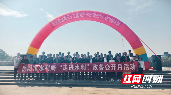 南湖广场2.jpg