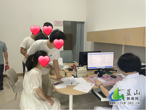 “520”蓝山县免费婚前医学检查，甜蜜与健康双向奔赴.jpg