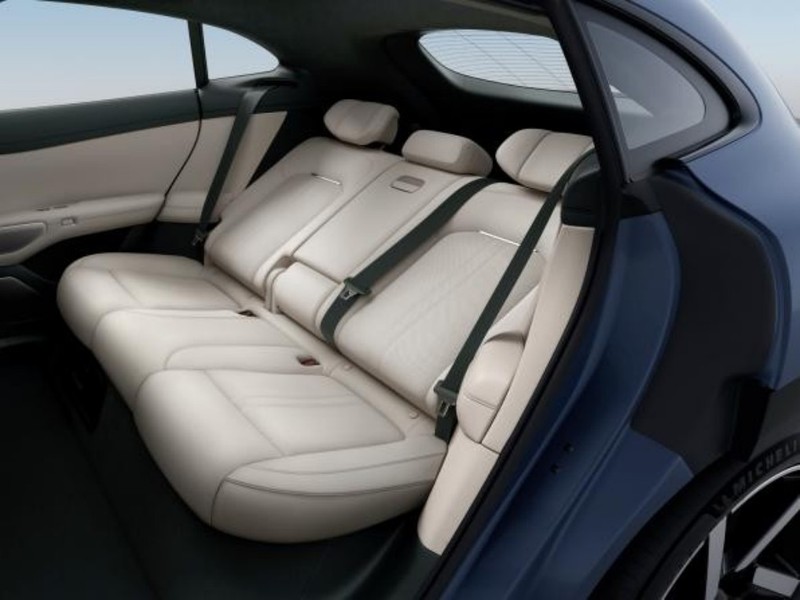小米YU7正式发布 定位豪华高性能SUV/将7月上市-图11