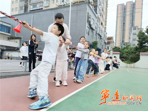 宁远交通局：“六一”活动让安全与传统 “童” 行_副本500.png