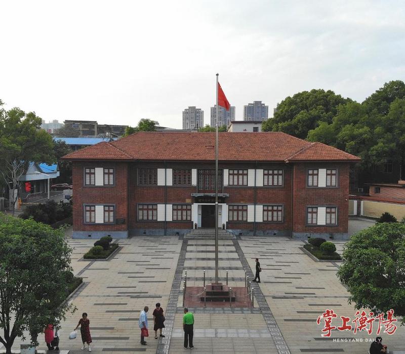 配图3