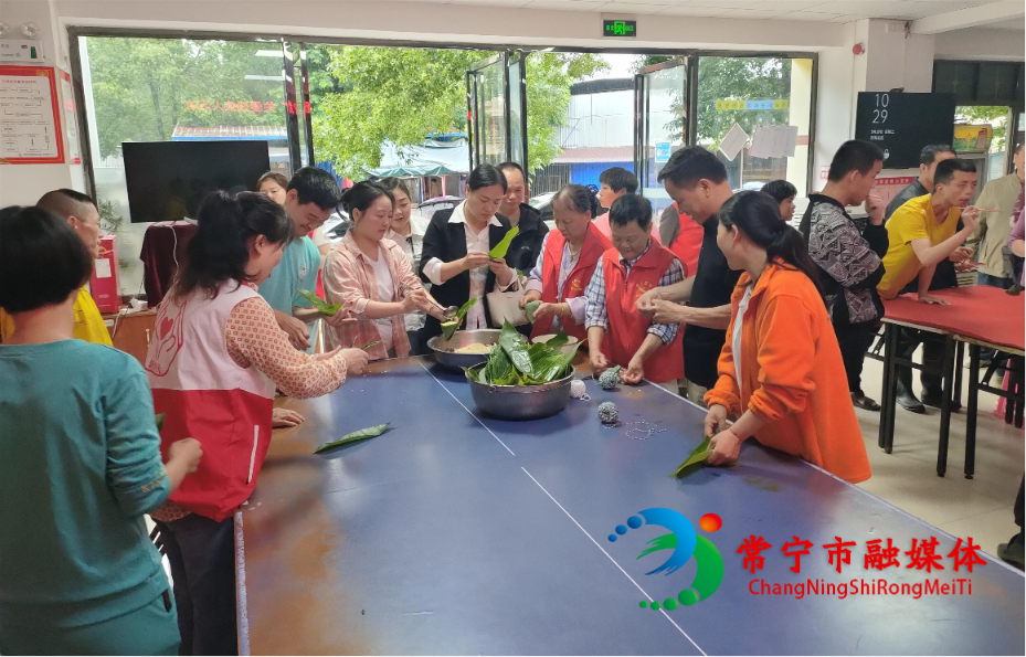 爱心助残3.jpg