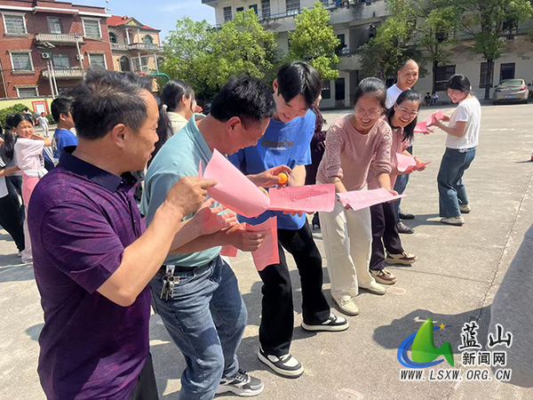 竹市学校开展心理健康趣味活动.jpg