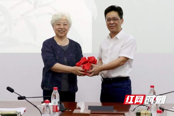 微信图片_20250530161316_副本.jpg