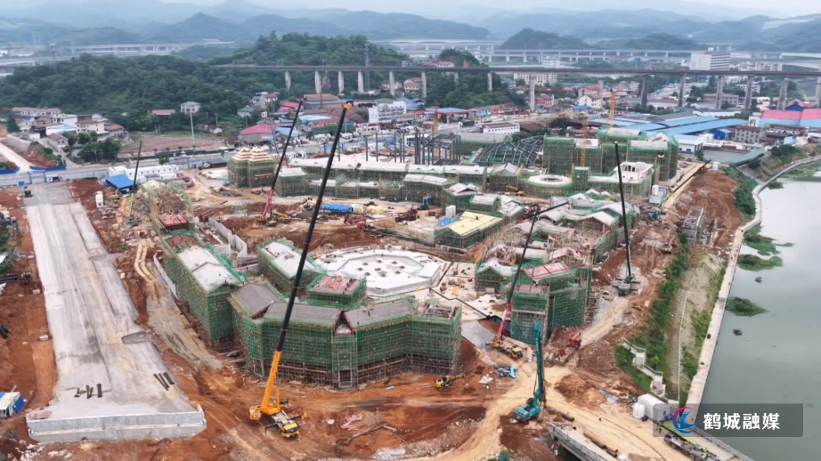 端午攻坚不打烊  全力冲刺省旅发大会重点项目建设（半成品）.mp4_20250603_163709.211.jpg