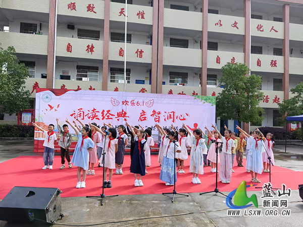 竹市学校开展2025年庆“六一”经典诵读活动.jpg