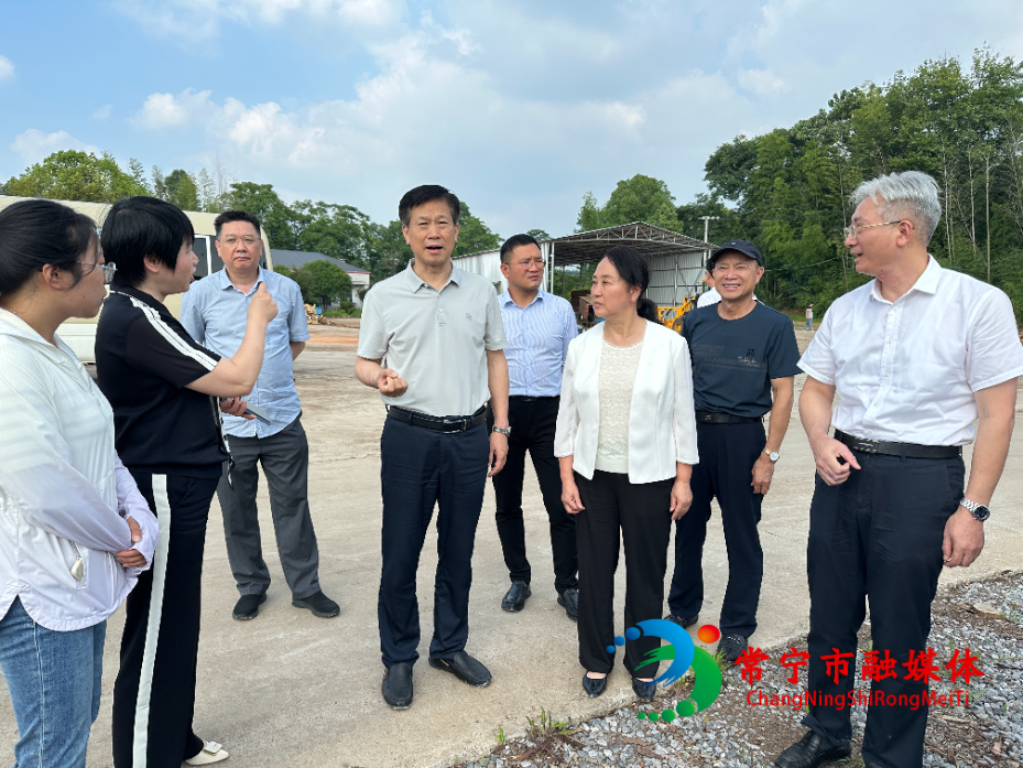 省人大常委會法治護綠第二執(zhí)法檢查組來常開展執(zhí)法檢查調(diào)研.jpg 省人大常委會法治護綠第二執(zhí)法檢查組來常開展執(zhí)法檢查調(diào)研.jpg