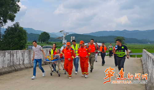 寧遠開展綜合防汛應(yīng)急演練活動2_副本500.png