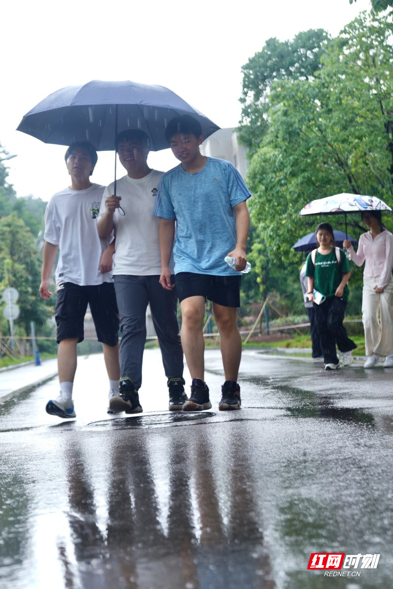 325F717BD5631B4C3DFE6A55BFCDF621_副本.jpg