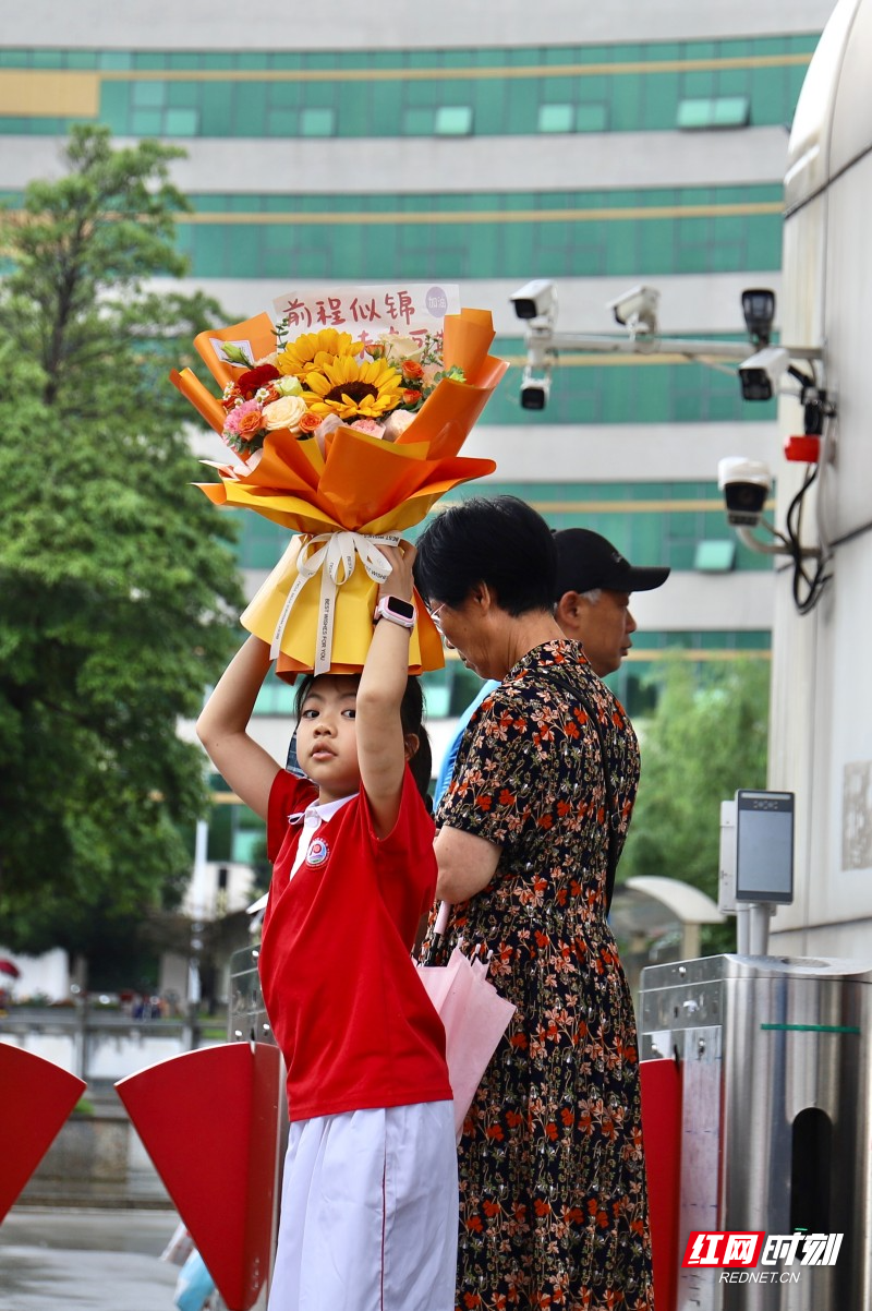 9493634F39E6B59179C7982292AD0C57_副本.jpg