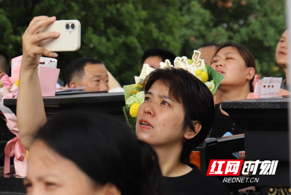 A7704CA8DE6FCFC34B3F15A941F8B261_副本.jpg