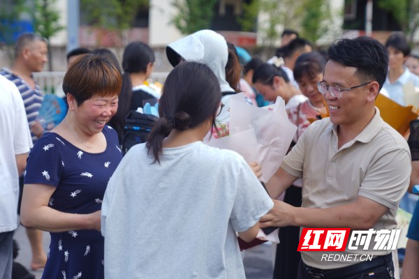 4BA00423885C9D872A9F962917D7D341_副本.jpg