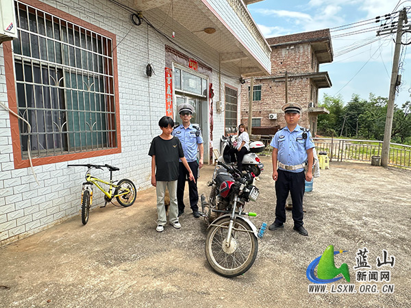 新圩学校联合交警部门开展学生违规驾驶专项整治行动.jpg