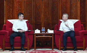 沈晓明与中国进出口银行董事长一行会谈