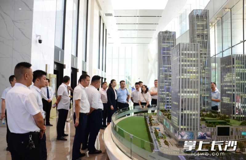 超高层建筑的物业管理有其特殊性