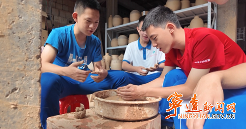 宁远：湖南师大附中师生探寻乡村振兴“密码”3_副本500.png