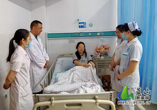 18分钟生死营救：蓝山县中心医院产科“硬核天团”守护母婴平安.jpg