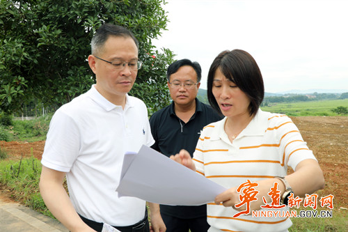 毛政调研九嶷山创建国家5A级旅游景区及旅发大会筹备工作_副本500.jpg