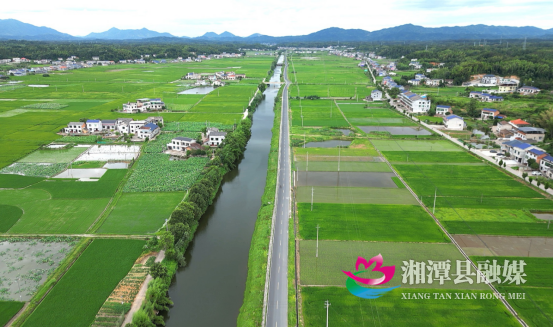 从“通”到“畅” 湘潭县农村公路提档升级激活乡村新动能1048.png