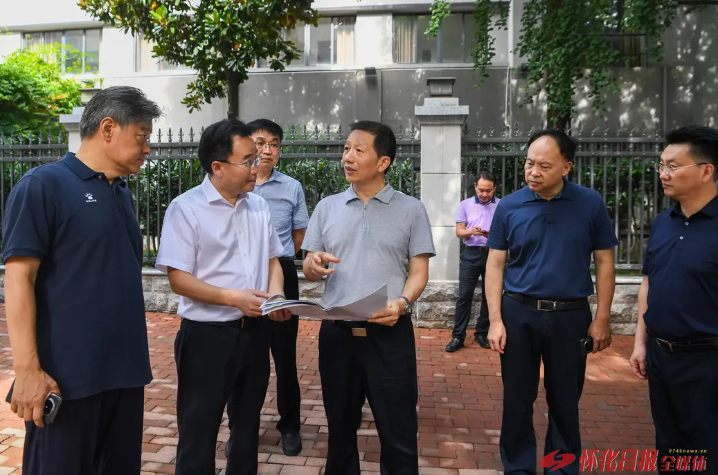 许忠建专题调研主城区城市品质提升及榆树湾旅游产品设计情况