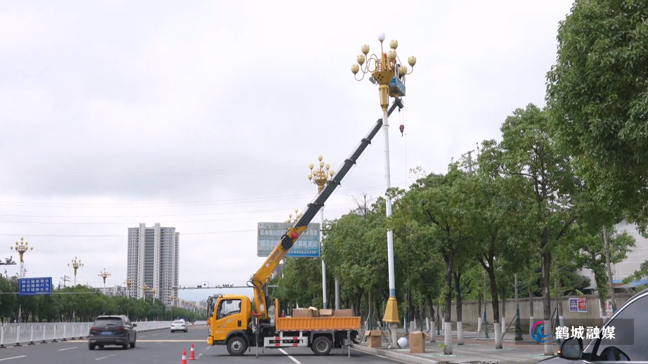 毛克文 路灯.mp4_20250630_161653.189.jpg