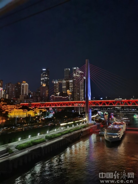 智珍评论：文化和旅游业打开“夜间模式