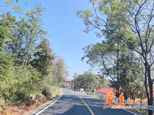 宁远两瑶族乡三级公路正式通过交竣工验收2_副本500.jpg
