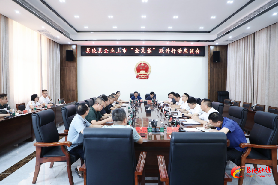 M59GtdcOfwQA_副本.jpg