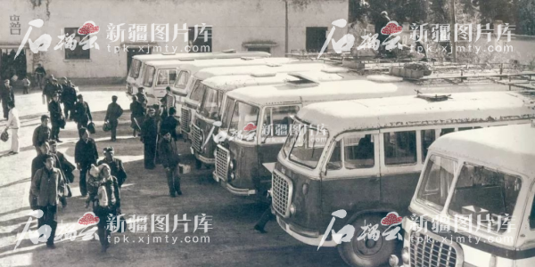 XinjiangMemory⑥丨Carous Transporter在Bozhou旋转了一年